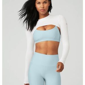 Alo Thrill Seeker Shrug in BLACK